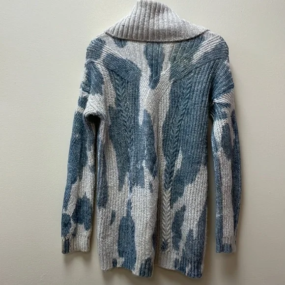 Pilcro Spotted Turtleneck Sweater From Anthropologie!!🔥🔥🔥 - Picture 10 of 16